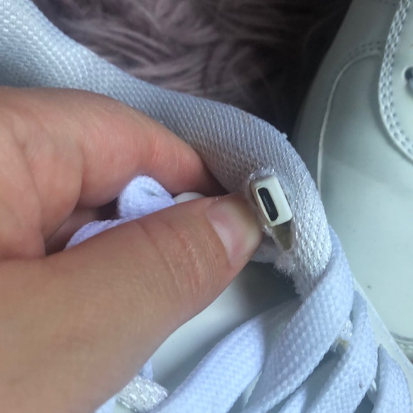 White light up sneakers - Picture 2 of 8